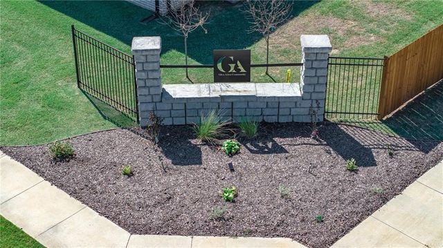 2908 SW Arlington Boulevard, Bentonville, AR 72713