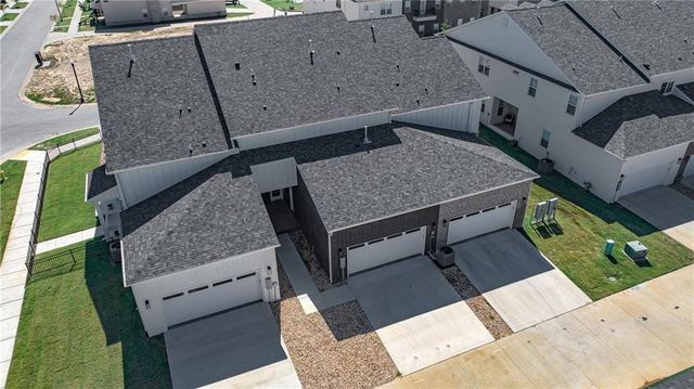 2908 SW Arlington Boulevard, Bentonville, AR 72713