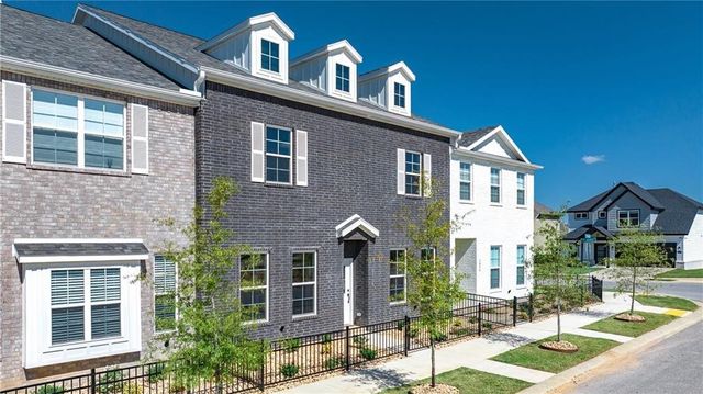 2908 SW Arlington Boulevard, Bentonville, AR 72713