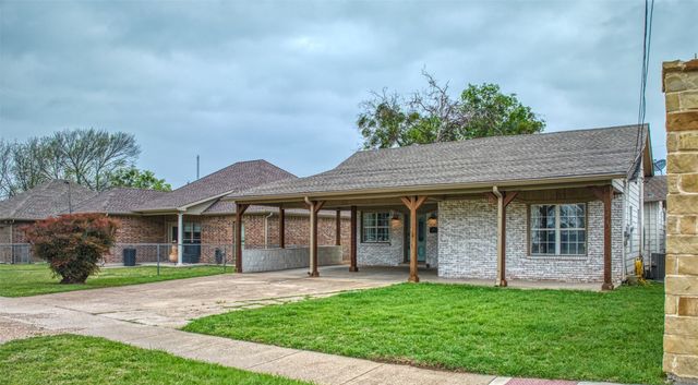 315 E Avenue F, Midlothian, TX 76065