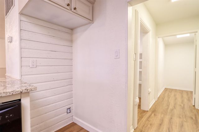 315 E Avenue F, Midlothian, TX 76065