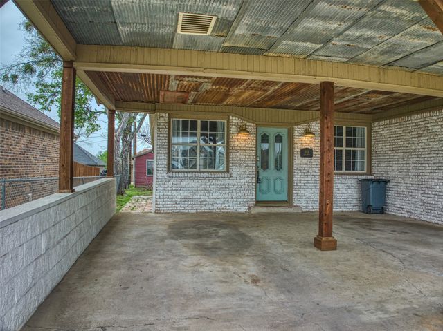 315 E Avenue F, Midlothian, TX 76065