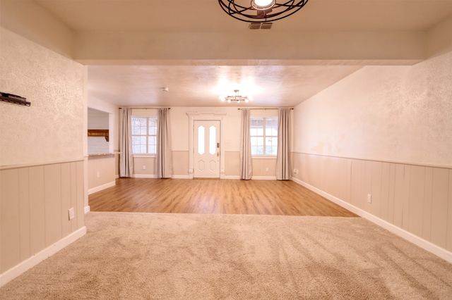 315 E Avenue F, Midlothian, TX 76065