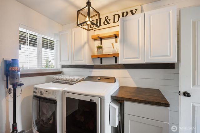 2327 Grand Avenue, East Wenatchee, WA 98802