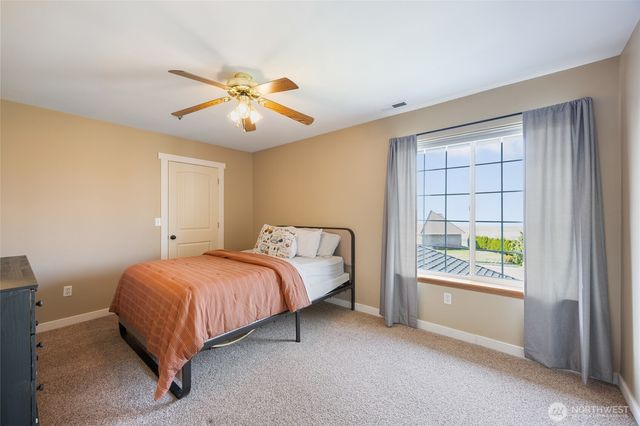 2327 Grand Avenue, East Wenatchee, WA 98802