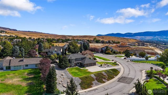 2327 Grand Avenue, East Wenatchee, WA 98802