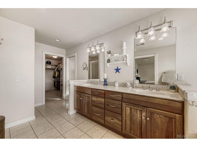 2248 Mariner Dr, Longmont, CO 80503