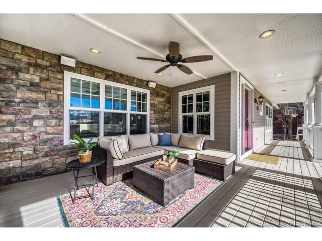 2248 Mariner Dr, Longmont, CO 80503