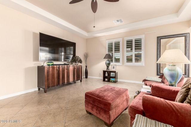 18610 W SAN MIGUEL Avenue, Litchfield Park, AZ 85340