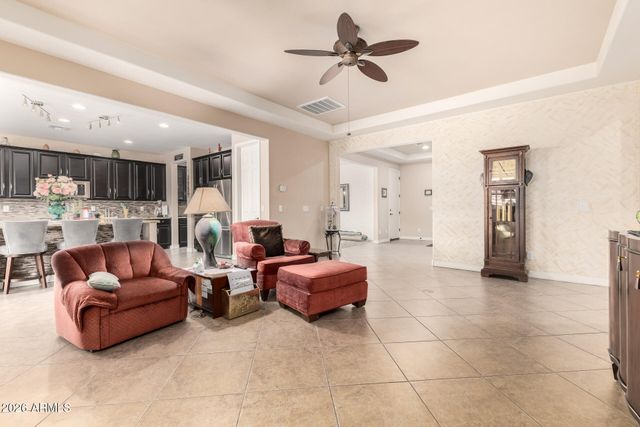 18610 W SAN MIGUEL Avenue, Litchfield Park, AZ 85340