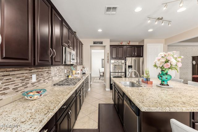 18610 W SAN MIGUEL Avenue, Litchfield Park, AZ 85340