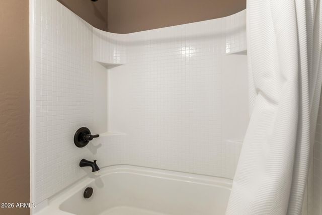 18610 W SAN MIGUEL Avenue, Litchfield Park, AZ 85340