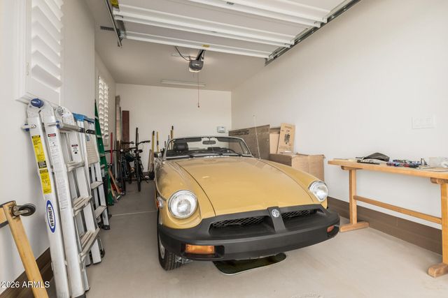 18610 W SAN MIGUEL Avenue, Litchfield Park, AZ 85340