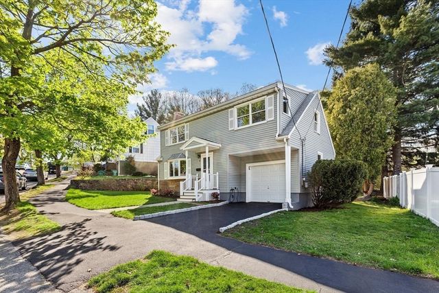 9 Lebel Rd, Lynn, MA 01904