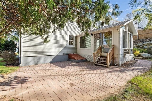 9 Lebel Rd, Lynn, MA 01904