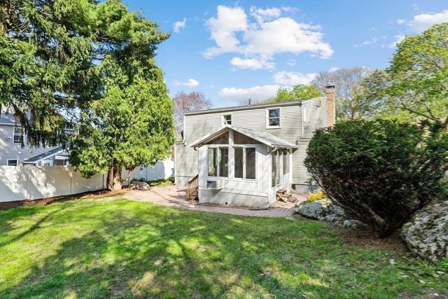 9 Lebel Rd, Lynn, MA 01904