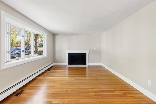 9 Lebel Rd, Lynn, MA 01904