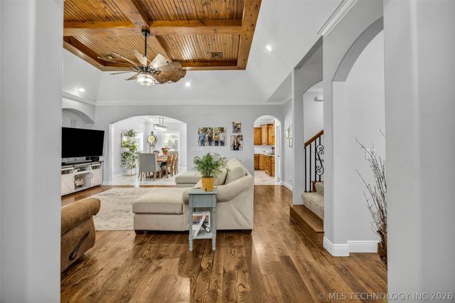 8241 N 69th East Avenue, Owasso, OK 74055