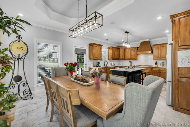 8241 N 69th East Avenue, Owasso, OK 74055