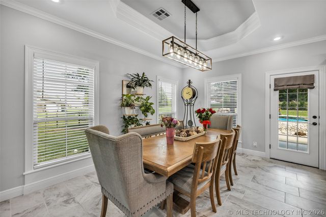 8241 N 69th East Avenue, Owasso, OK 74055