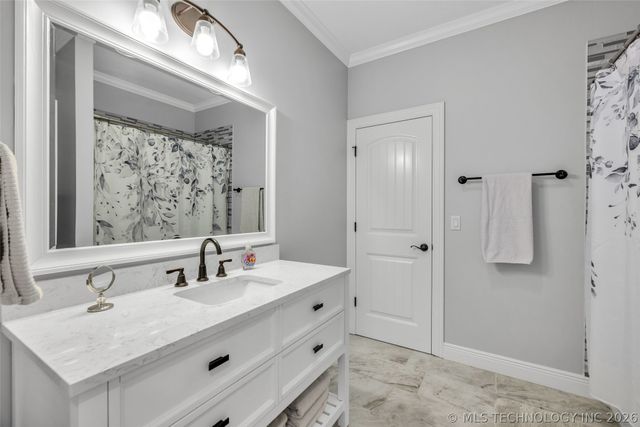 8241 N 69th East Avenue, Owasso, OK 74055