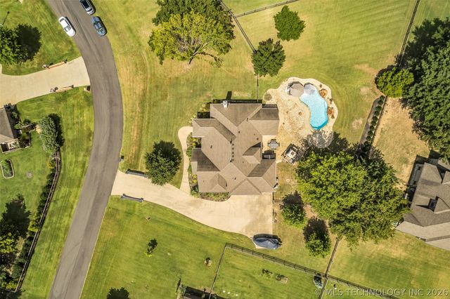 8241 N 69th East Avenue, Owasso, OK 74055
