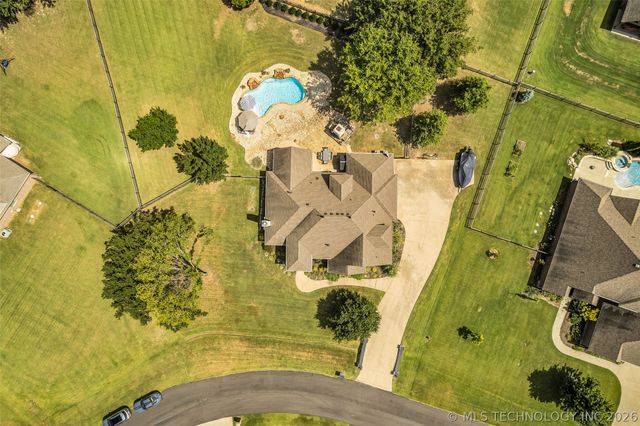 8241 N 69th East Avenue, Owasso, OK 74055