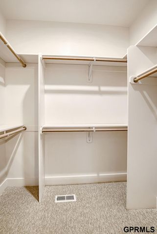 4756 S 198th Avenue, Omaha, NE 68135