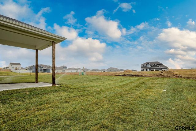 4756 S 198th Avenue, Omaha, NE 68135