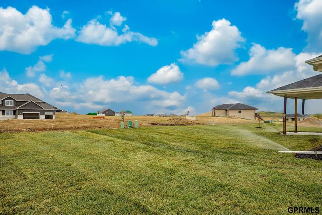 4756 S 198th Avenue, Omaha, NE 68135