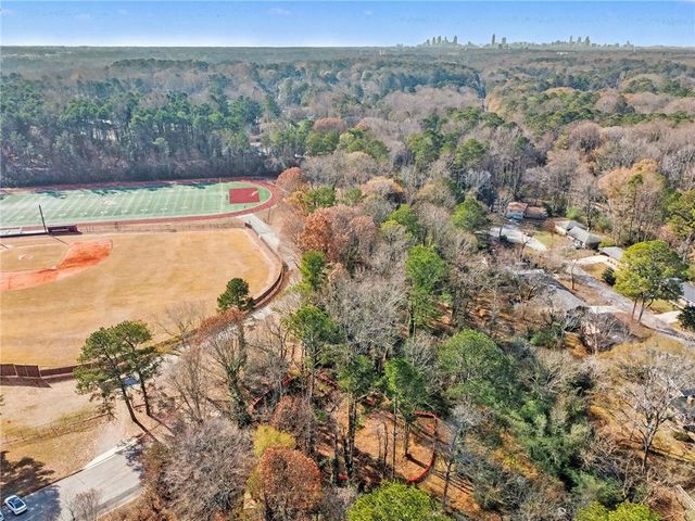 2780 Delcourt Drive, Decatur, GA 30033