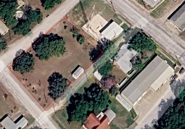 210 E Roberts Street, Gorman, TX 76454