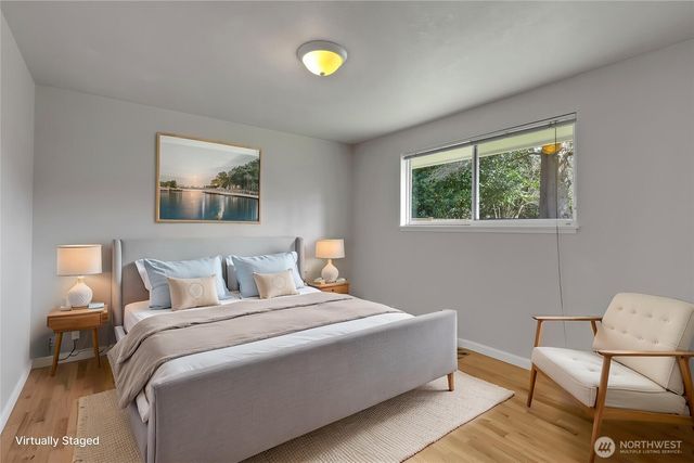 27030 14th Avenue S, Des Moines, WA 98198