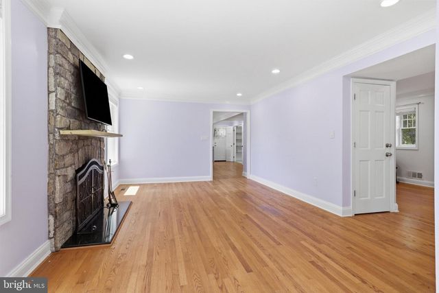 6012 OVERLEA RD, Bethesda, MD 20816