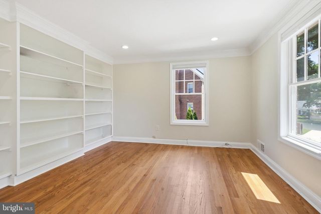 6012 OVERLEA RD, Bethesda, MD 20816