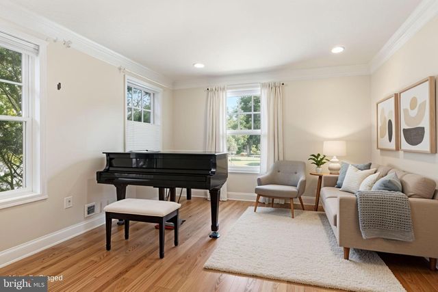6012 OVERLEA RD, Bethesda, MD 20816
