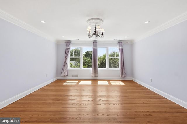6012 OVERLEA RD, Bethesda, MD 20816