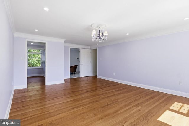 6012 OVERLEA RD, Bethesda, MD 20816