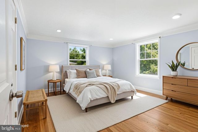 6012 OVERLEA RD, Bethesda, MD 20816