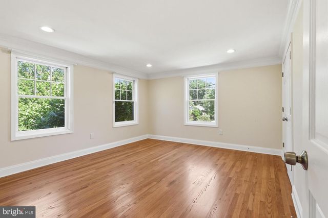 6012 OVERLEA RD, Bethesda, MD 20816
