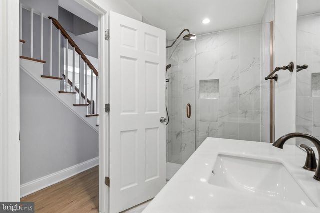 6012 OVERLEA RD, Bethesda, MD 20816