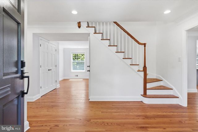 6012 OVERLEA RD, Bethesda, MD 20816