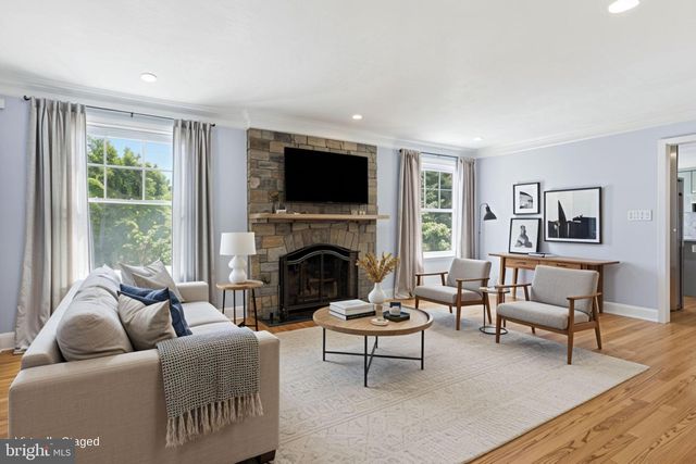 6012 OVERLEA RD, Bethesda, MD 20816