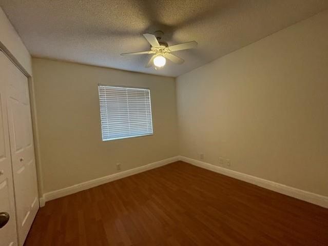 1156 Chinaberry Dr, Weston, FL 33327