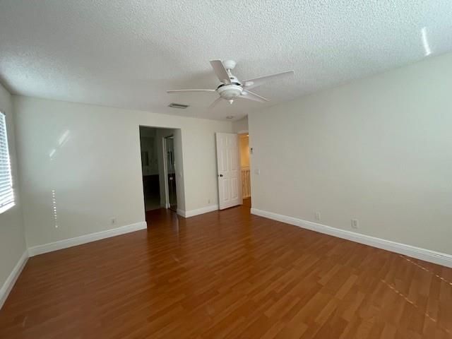 1156 Chinaberry Dr, Weston, FL 33327