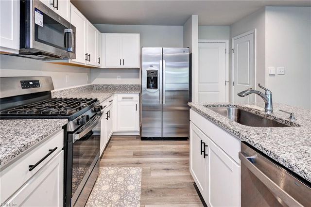 112 Sourgum LN, Williamsburg, VA 23185