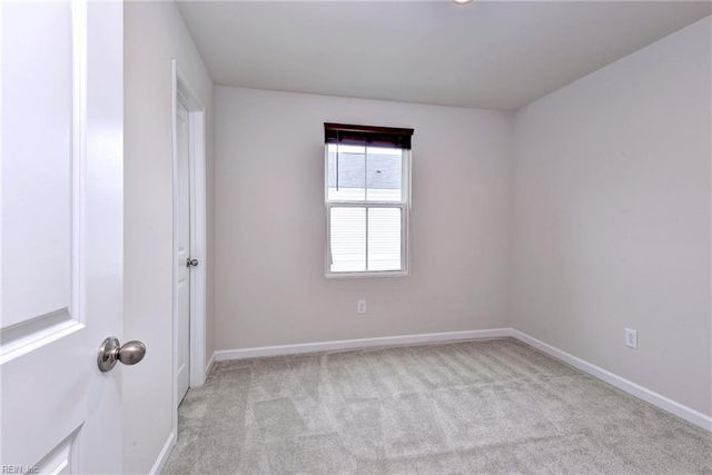 112 Sourgum LN, Williamsburg, VA 23185