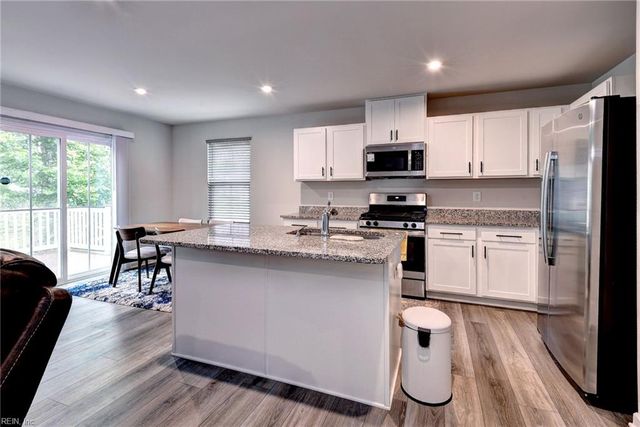 112 Sourgum LN, Williamsburg, VA 23185
