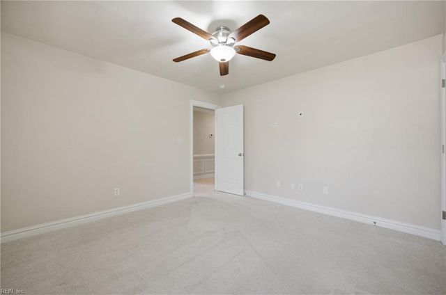 536 Thistley LN, Chesapeake, VA 23322