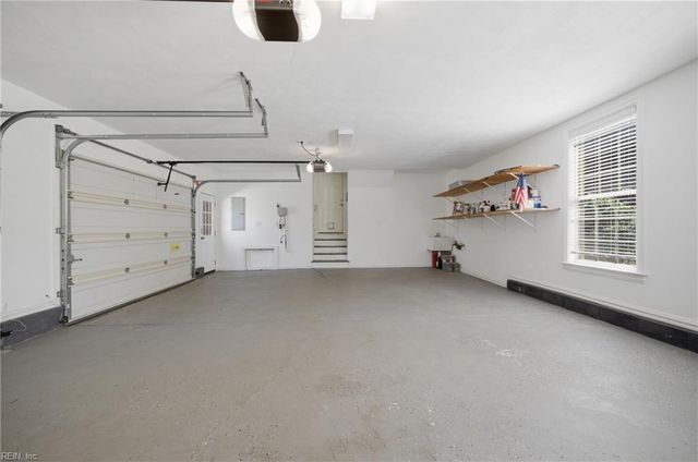 536 Thistley LN, Chesapeake, VA 23322